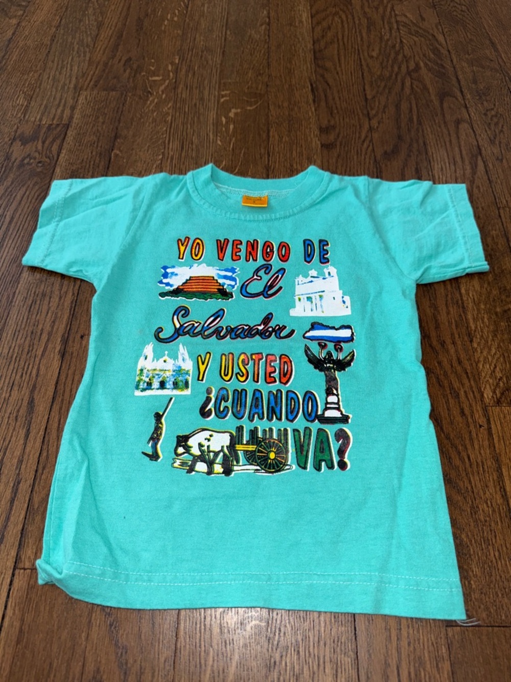 Turquoise Kids Graphic Tee - Yo Vengo de El Salvador